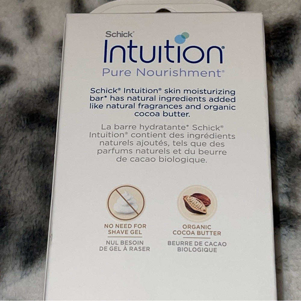 Schick Intuition Razor - Picture 6 of 9